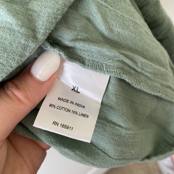 Ruffle Tank Top - Picture 5 of 6